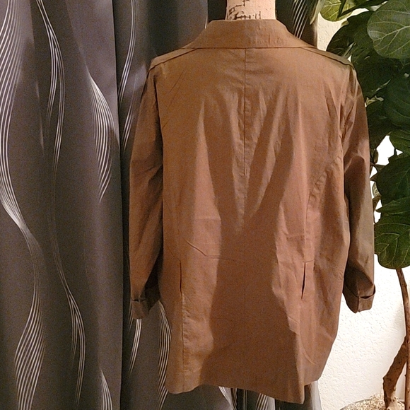 Women's Utility Top. Army Green/ Brown Size 3X. 3/4 Sleeve Length. Button Down. - Picture 4 of 6